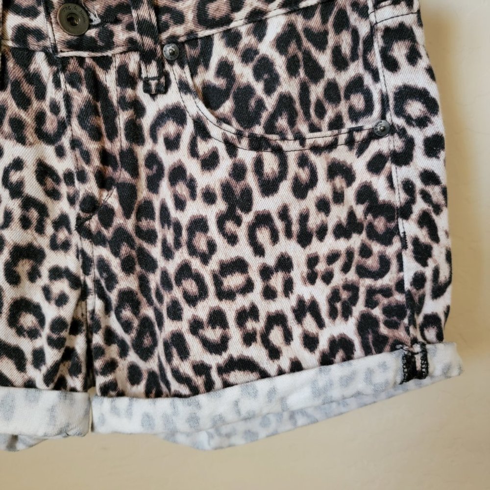 Rag & Bone Rolled Cuff Snow Leopard Print Jean Sh… - image 6